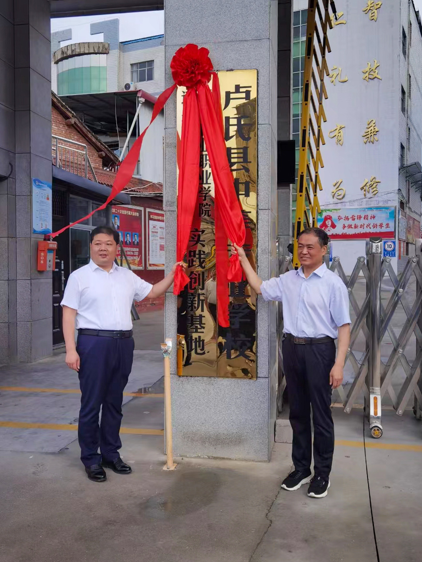 e89450634b6b41098e907c8d81394b75.jpg e89450634b6b41098e907c8d81394b75.jpg