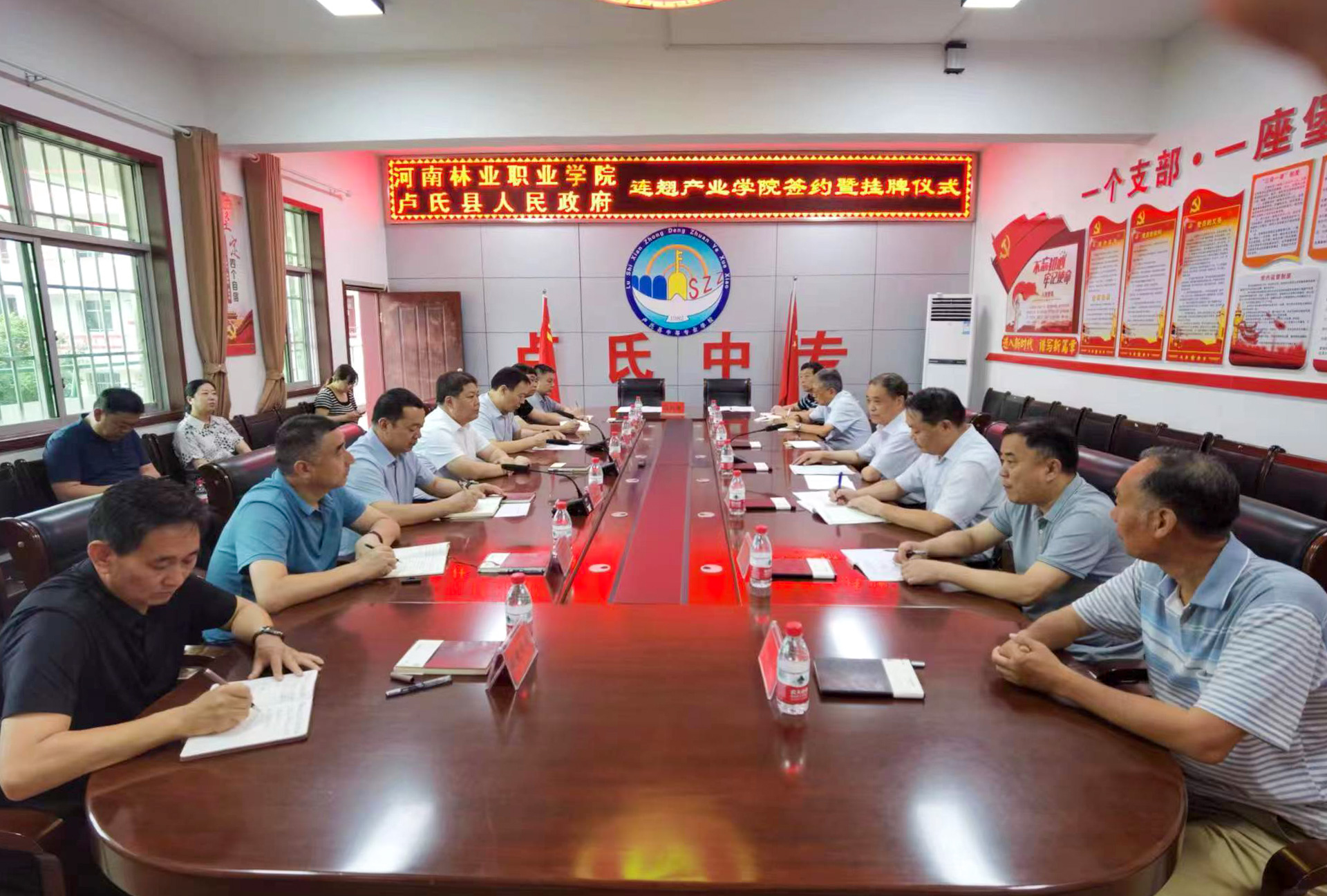 a16ee91b34ae4466bbd17cef061c54aa.jpg a16ee91b34ae4466bbd17cef061c54aa.jpg