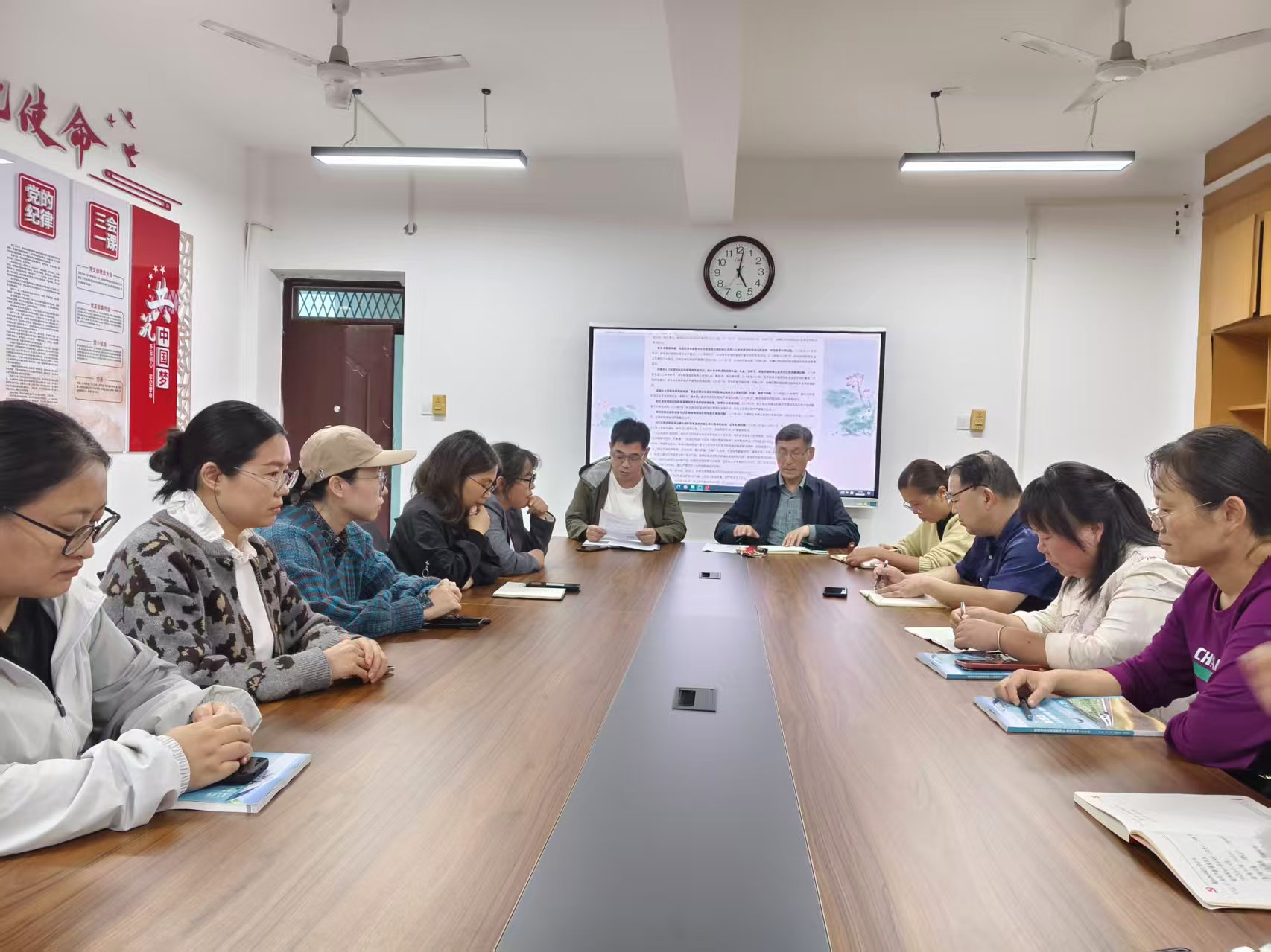 c0d5f6e66d8c40b7a9ea1458d51baeec.jpg c0d5f6e66d8c40b7a9ea1458d51baeec.jpg