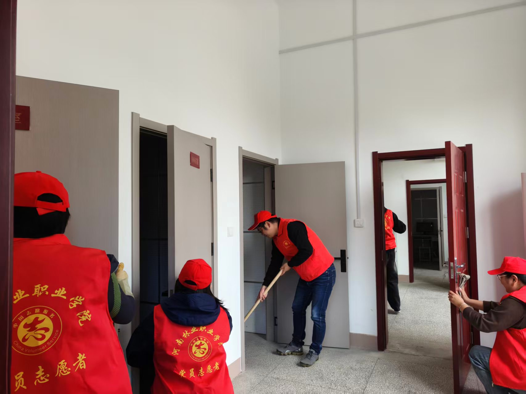 d29285e616504176bcdde075dfd4a15c.jpg d29285e616504176bcdde075dfd4a15c.jpg