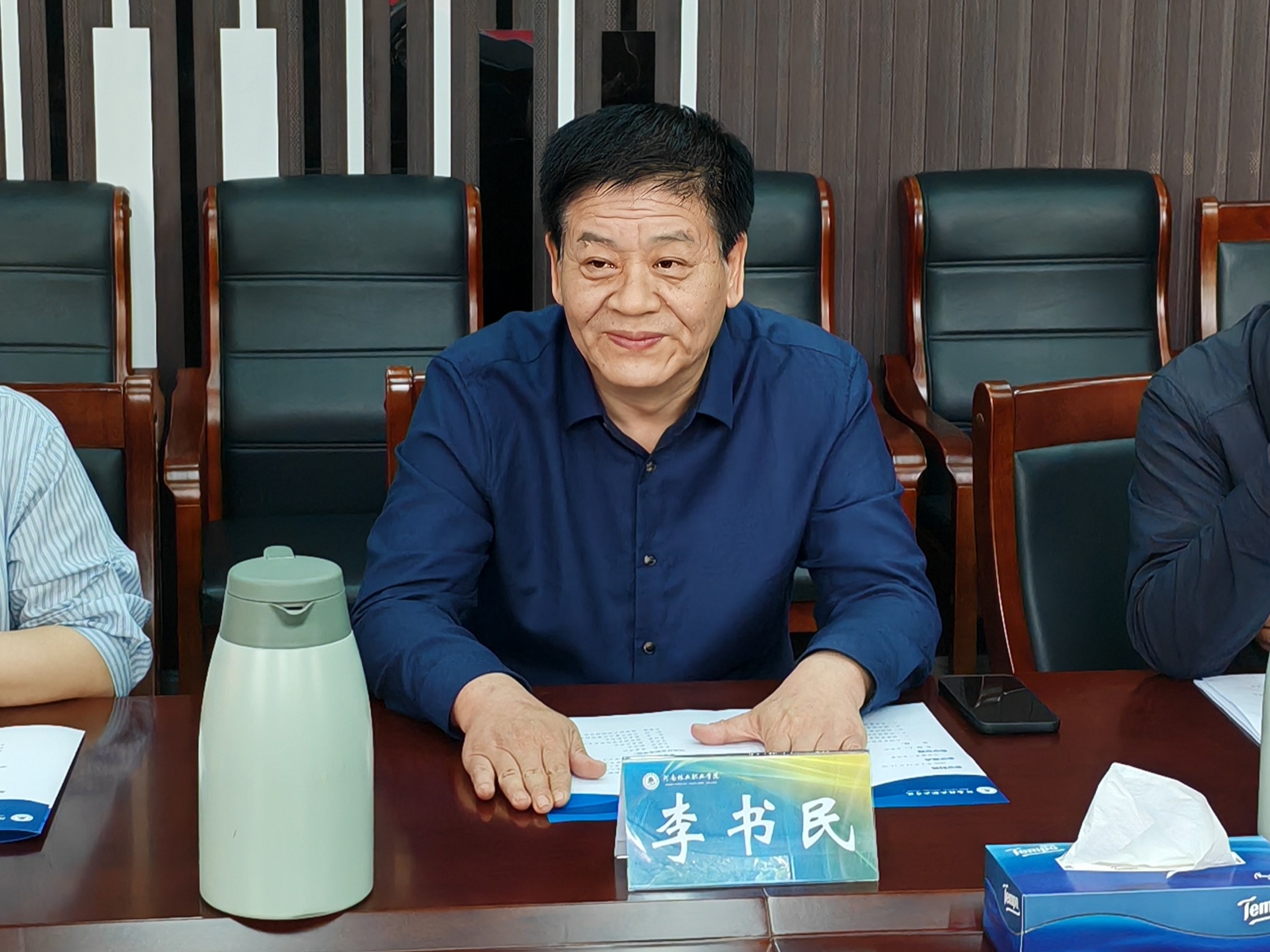 b5e1469433c845cb81147fa3719927ea.jpg b5e1469433c845cb81147fa3719927ea.jpg