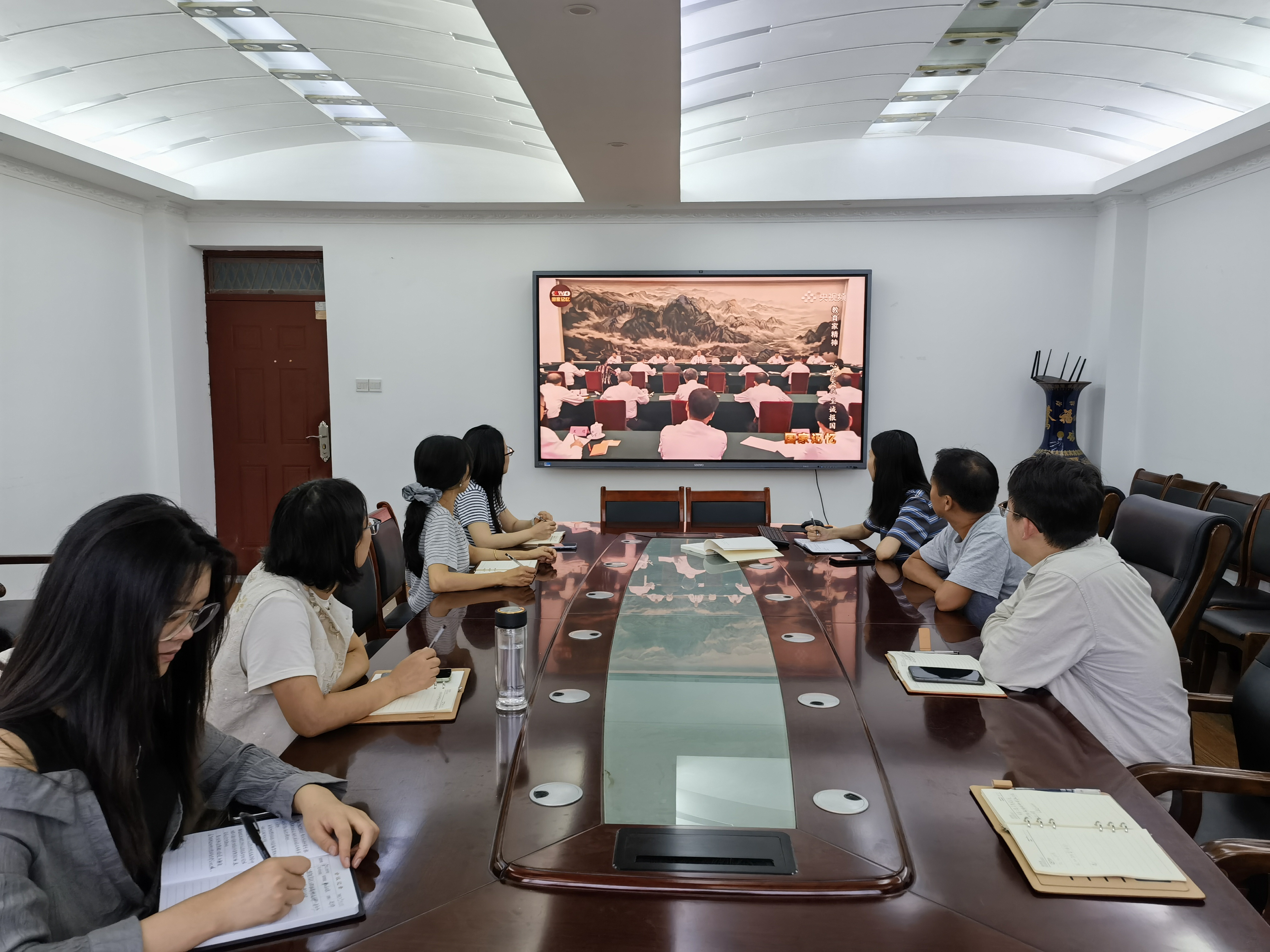 4671566a43c94c028d030d69d7ce7605.jpg 4671566a43c94c028d030d69d7ce7605.jpg