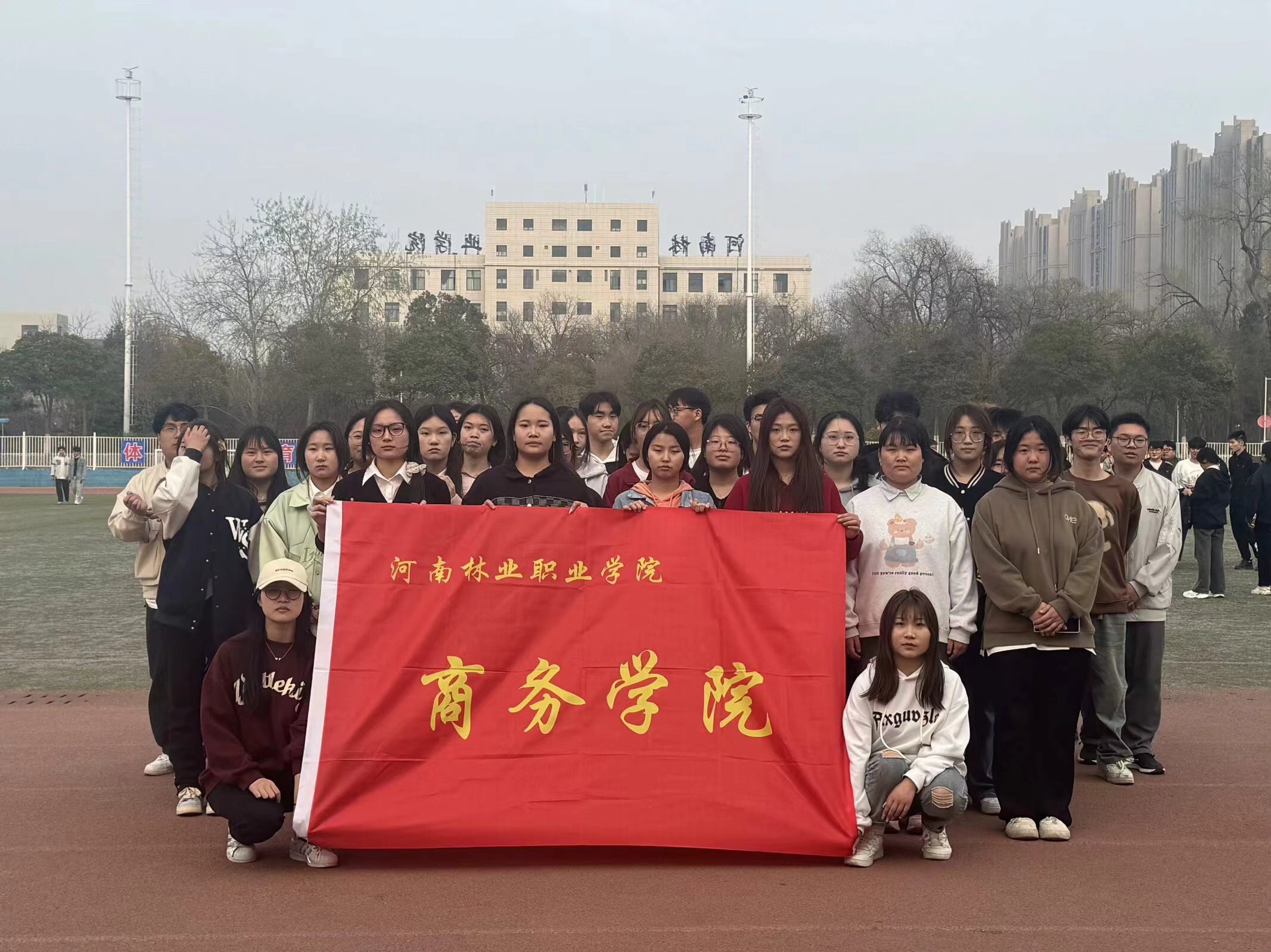 dce5a39f9d38401a80b6a12e6783d4b8.jpg