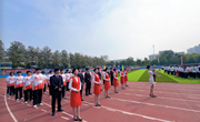 青春逐蓝天，风采耀林院——河南林业职业学院空中乘务专业亮相运动会开幕式