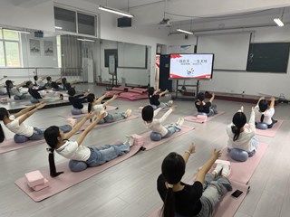 河南林业职业学院职教周 空中乘务专业形体训练专项培优集训圆满开展
