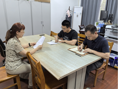 纪委办支部组织学习习近平总书记在河南考察时的重要讲话精神