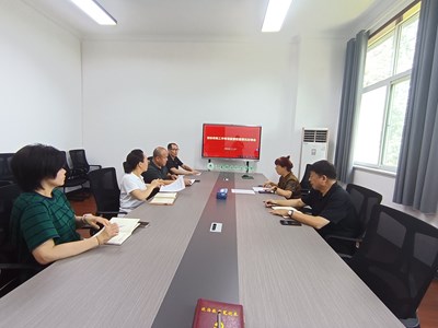 校纪委开展“精准滴灌”警示教育　筑牢重点领域廉政防线