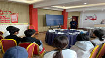 华住集团李银鸽店长莅临我院开展洛阳牡丹花会认知实习岗前动员会
