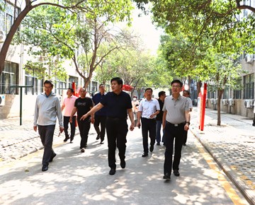 党委书记李书民带队检查校园安全稳定工作