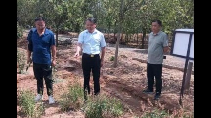  副校长刘耀玺到孟津科研基地考察调研