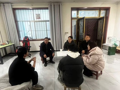 副校长刘帅武带队开展学生走访慰问活动