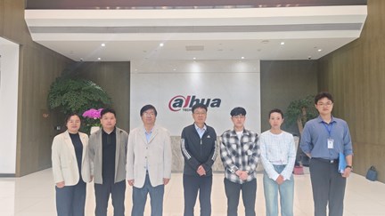 党委副书记王新建带队开展“访企拓岗促就业”专项行动