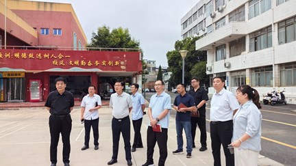 我校开展校园综合检查　周密部署护航新学期顺利开启