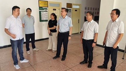 我校开展开学第一天教学秩序专项检查工作