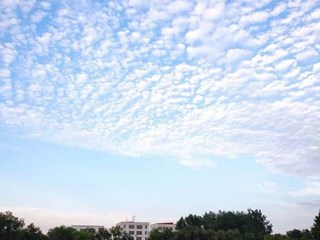 雨后校园