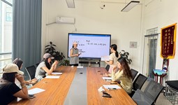 “头脑风暴”激发创意火花