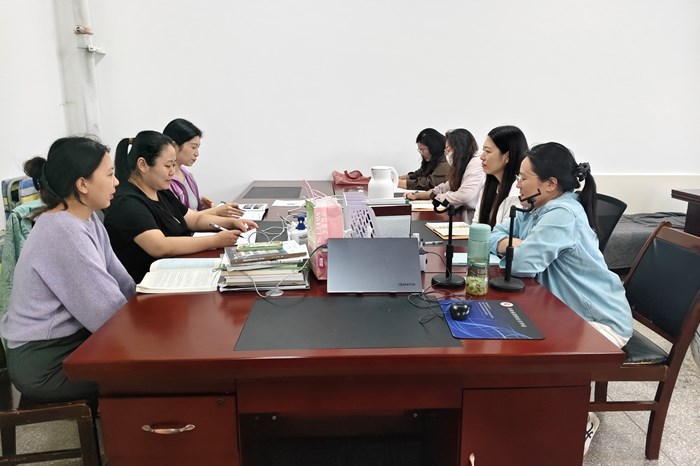 商务学院两教研室联合开展业务学习 以学促教赋能职教改革