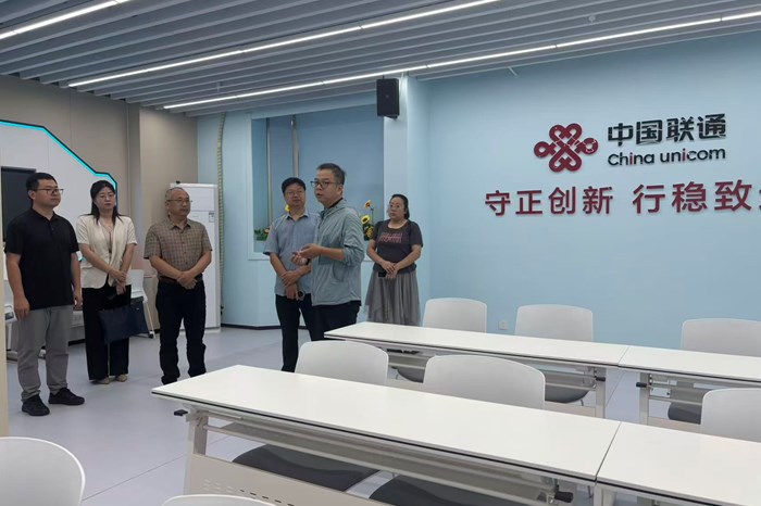 信息工程学院赴洛阳联通、盈诚科贸开展校企合作专项行动