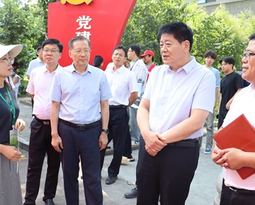 我校成功举办大型双选会 助力毕业生开启新征程