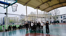 青春“篮”不住 活力满校园——24级汽车工程部团支部开展趣味投篮活动